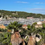 Grande Terrasse Avec Vue Mer, Recente, A Pieds Saint-Mandrier-sur-Mer
