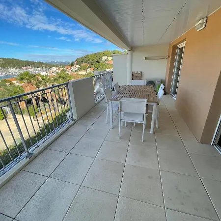 Grande Terrasse Avec Vue Mer, Recente, A Pieds 公寓